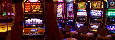 Filipino players enjoying sports betting and casino games on ph365 com